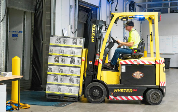 Electric forklift